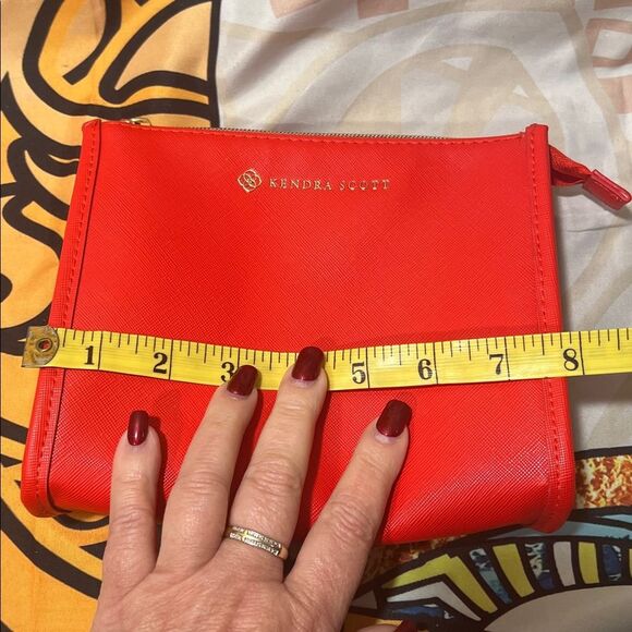 Kendra Scott Travel Pouch - Red - Picture 7 of 9